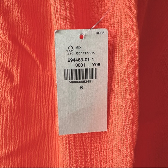 Old Navy Ruffled, Crinkle-Texture, Tie Front, Flutter Sleeve Boho Blouse- NWT Sm - Picture 5 of 10